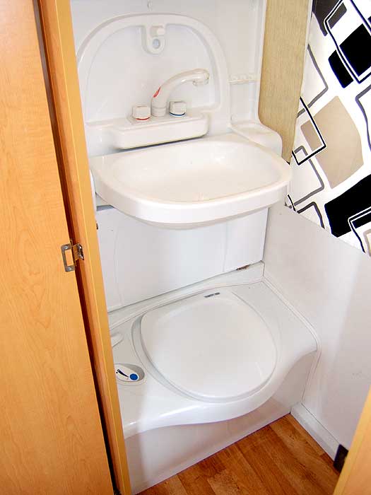 View of the washbasin and cassette toilet.